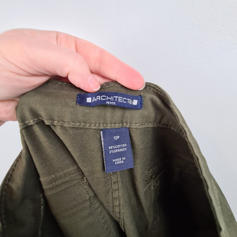 Architect Women's Army Green Wide Leg Cargo Pants Size 12P Petite Lightweight - Picture 9 of 10